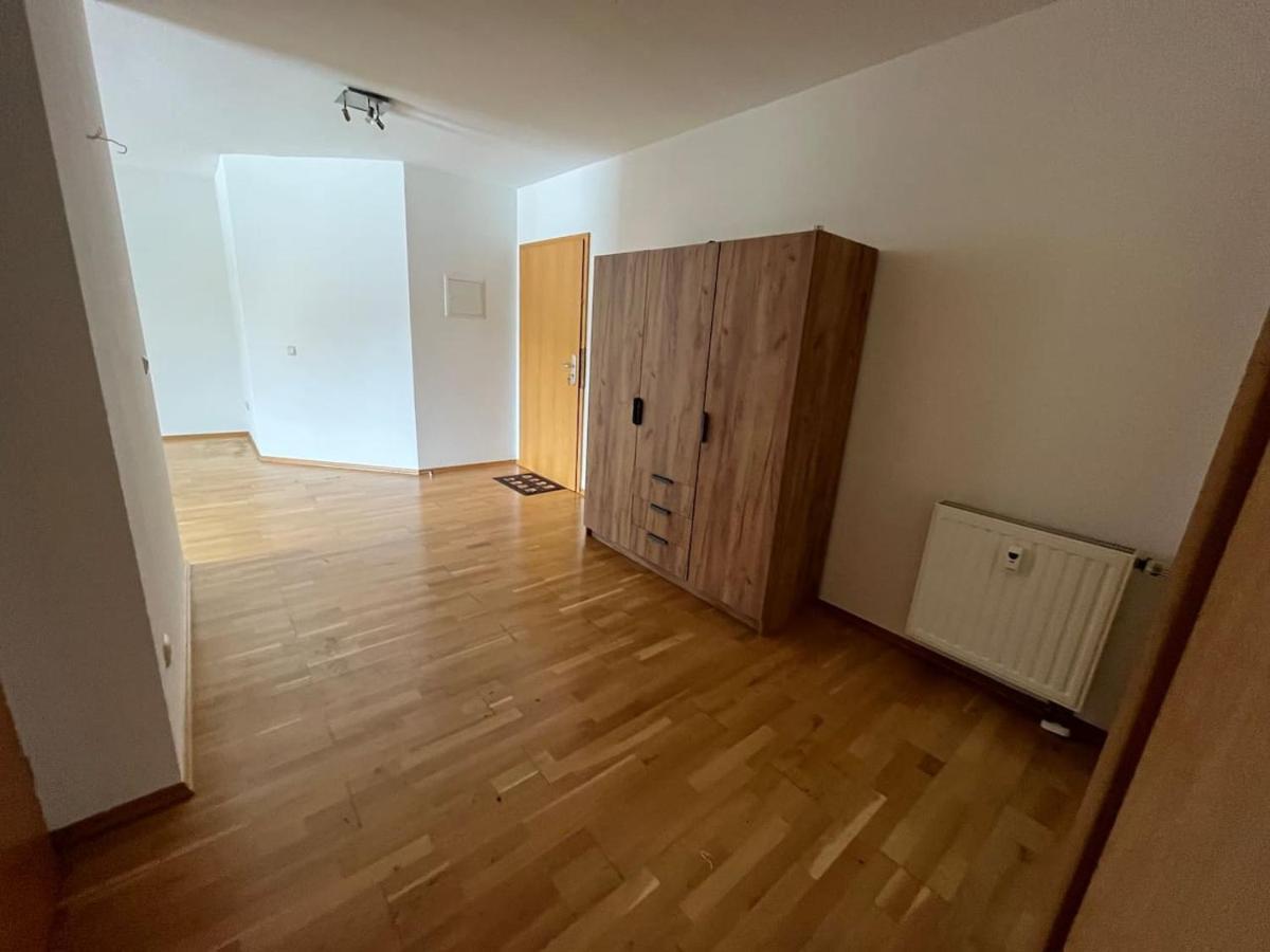 Grosses Apartment Im Dg Leipzig Luaran gambar